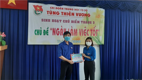 SH thang 3_ ngay viec tot 2.jpg
